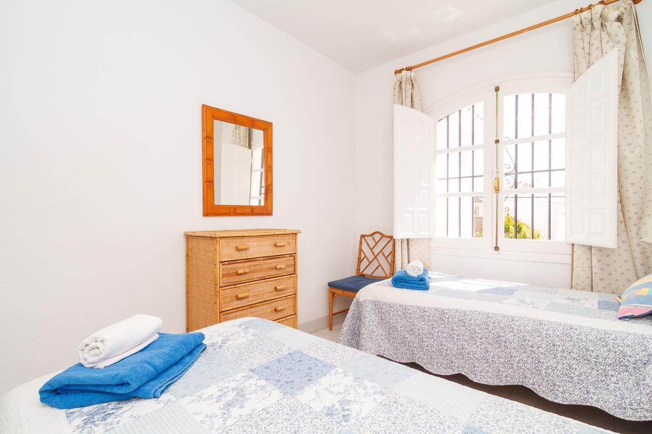 Los Pinos 23 Villas Casasol Нерха Экстерьер фото