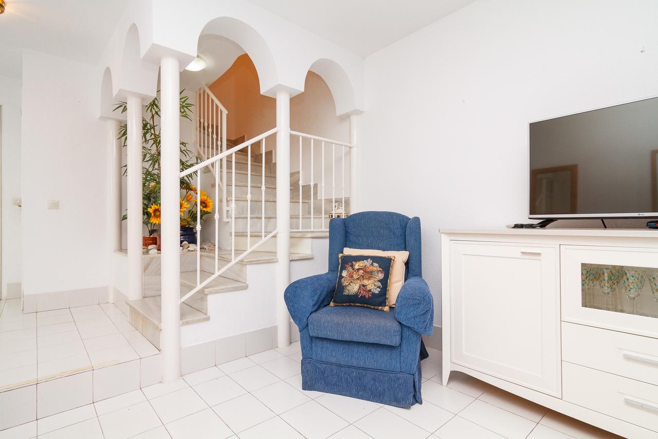 Los Pinos 23 Villas Casasol Нерха Экстерьер фото